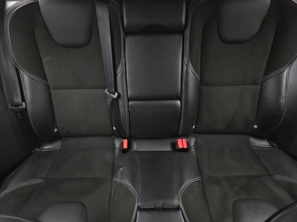 Used Volvo V40 2014 for sale - 77780526: Photo 12