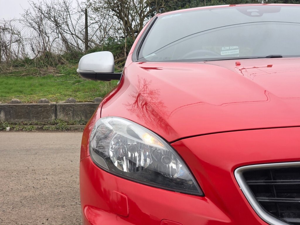 Used Volvo V40 2014 for sale - 77780526: Photo 34