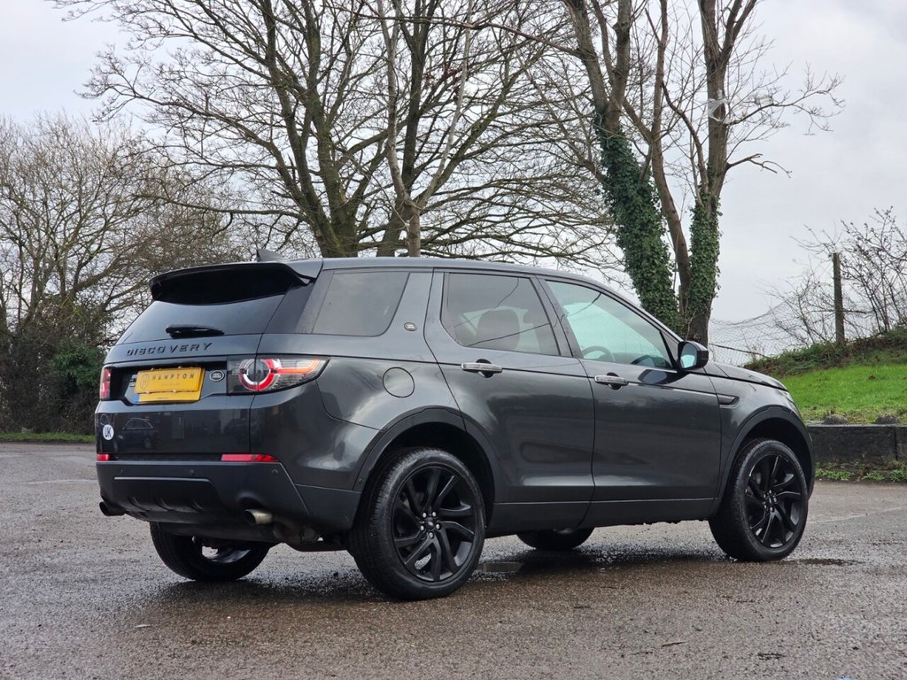 Used Land Rover Discovery Sport 2017 for sale - 77313339: Photo 10