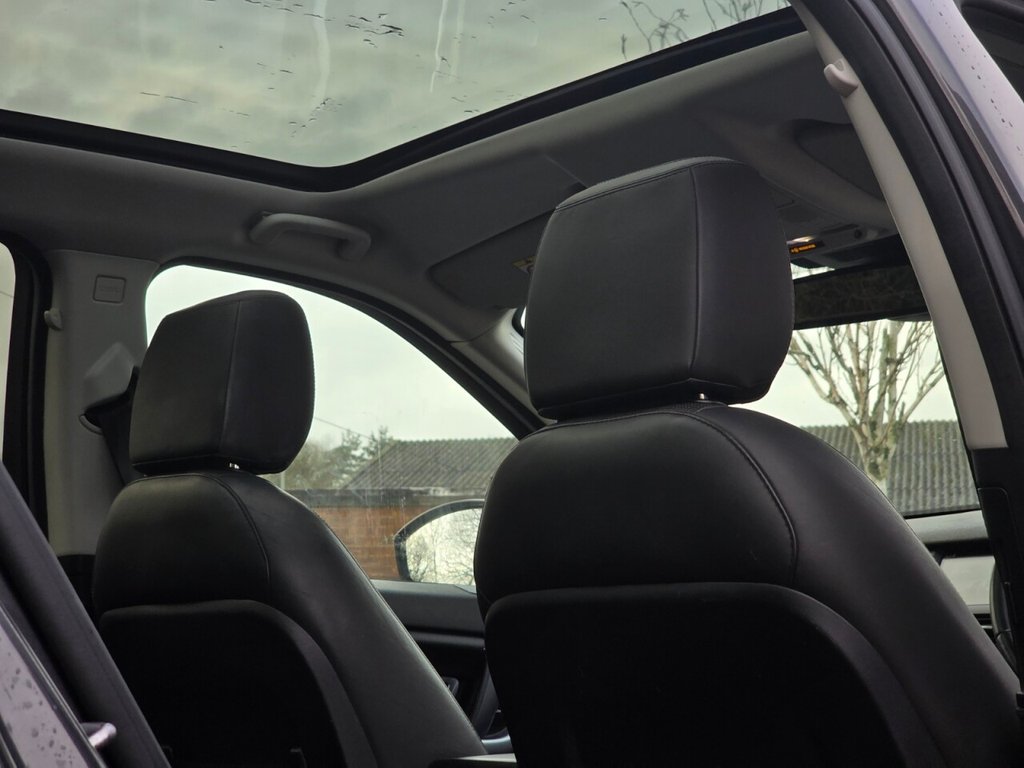 Used Land Rover Discovery Sport 2017 for sale - 77313339: Photo 14