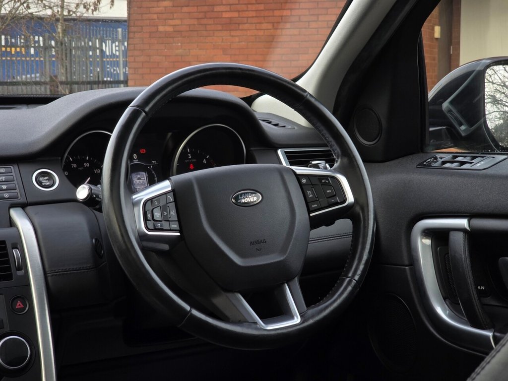 Used Land Rover Discovery Sport 2017 for sale - 77313339: Photo 18