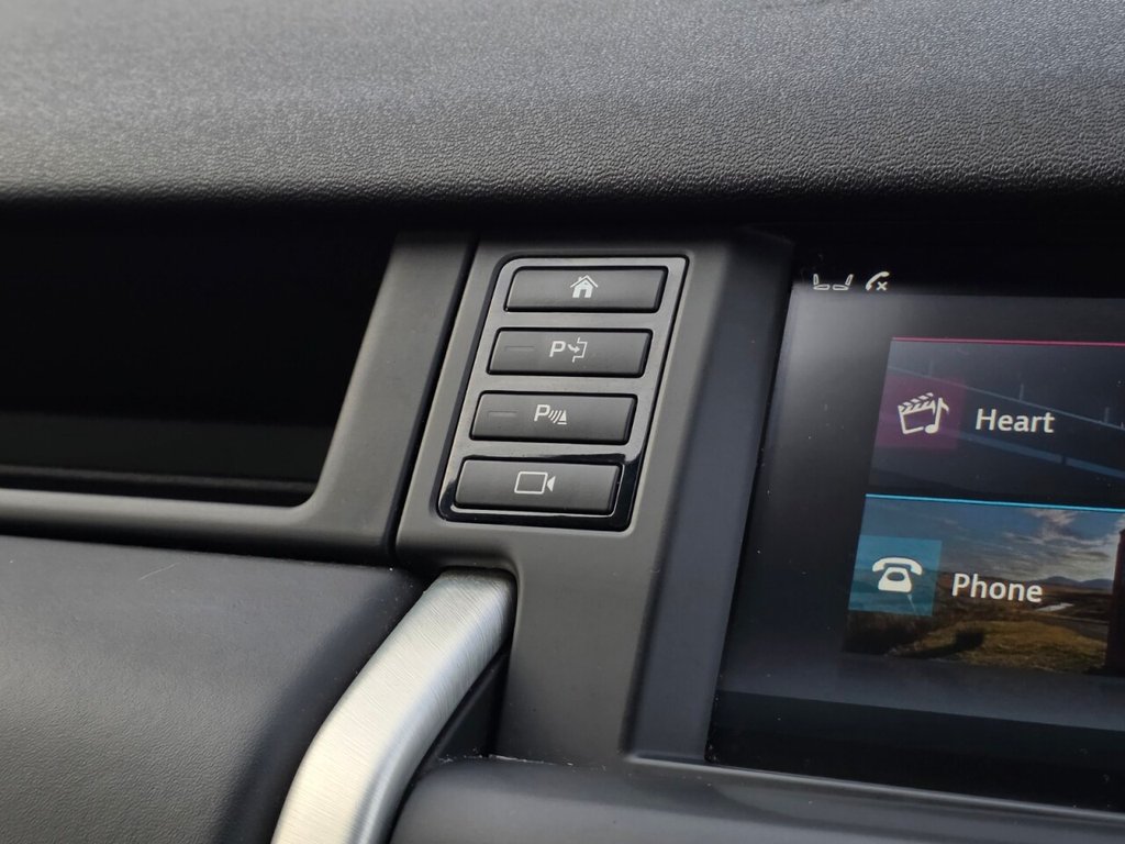 Used Land Rover Discovery Sport 2017 for sale - 77313339: Photo 28