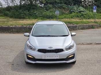 Used Kia Ceed 2015 for sale - 78401474: Photo