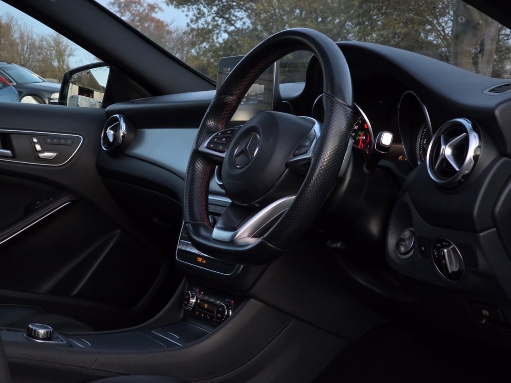 Used Mercedes-Benz GLA 2018 for sale - 76820879: Photo 14