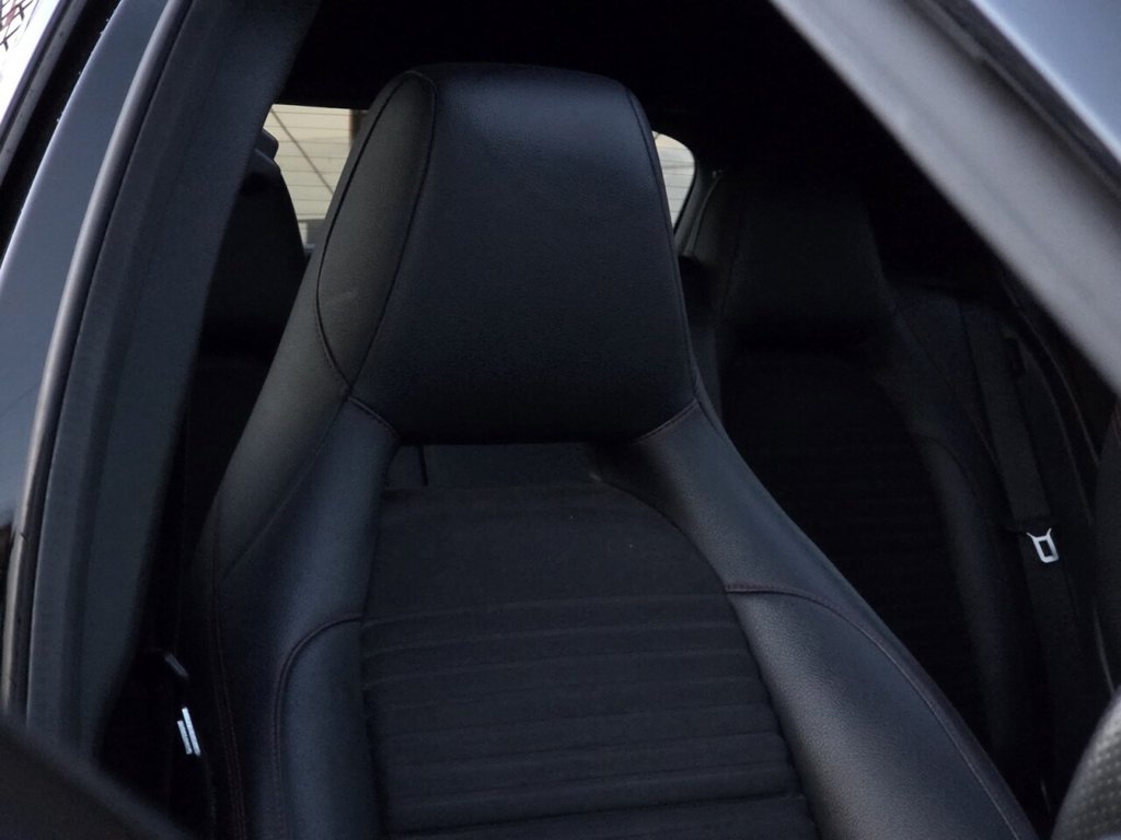 Used Mercedes-Benz GLA 2018 for sale - 76820879: Photo 16