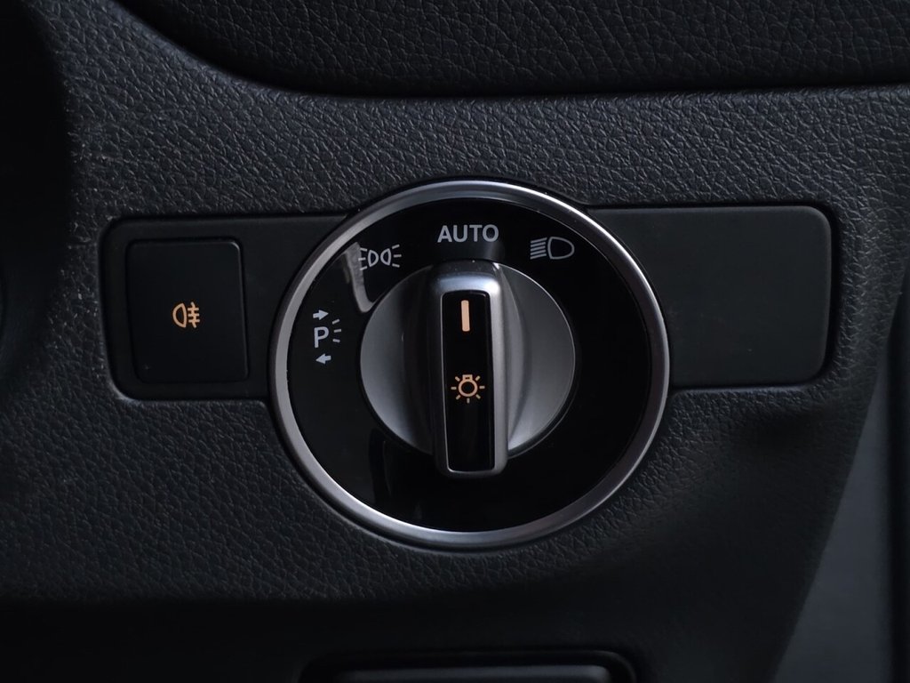 Used Mercedes-Benz GLA 2018 for sale - 76820879: Photo 17