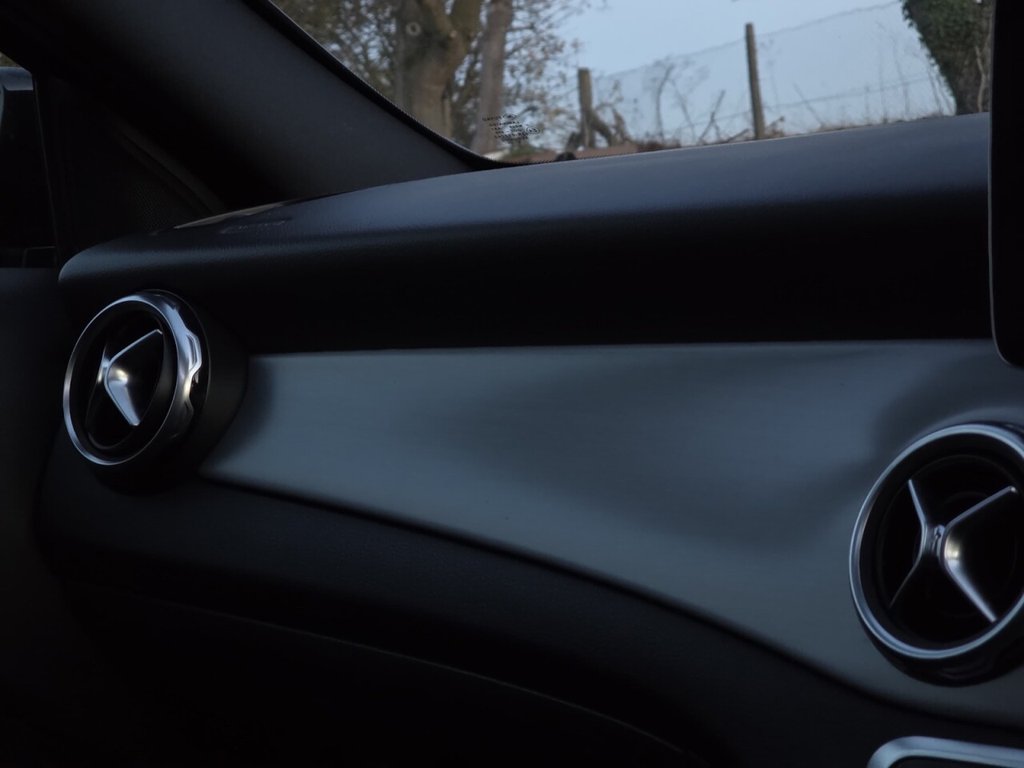 Used Mercedes-Benz GLA 2018 for sale - 76820879: Photo 24