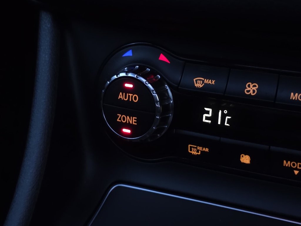 Used Mercedes-Benz GLA 2018 for sale - 76820879: Photo 28