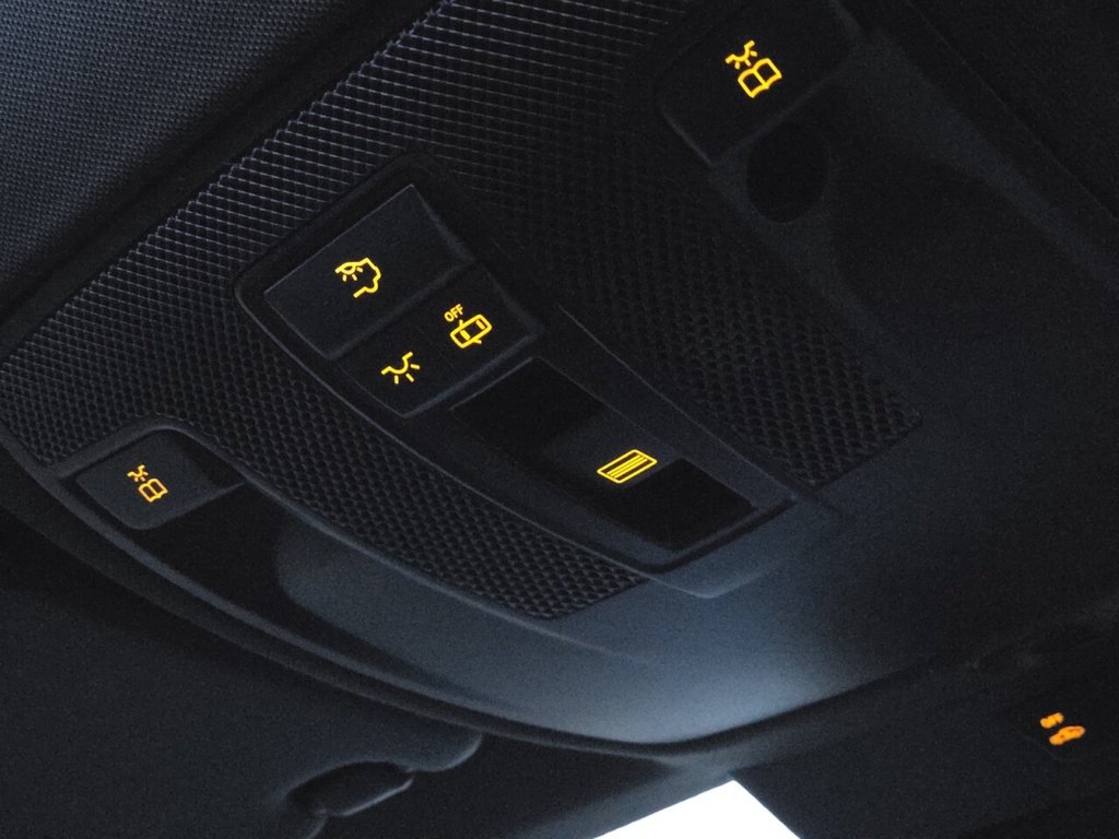 Used Mercedes-Benz GLA 2018 for sale - 76820879: Photo 42