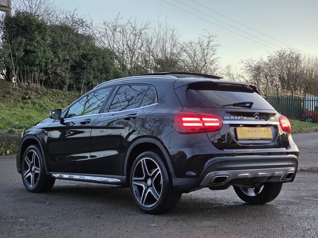 Used Mercedes-Benz GLA 2018 for sale - 76820879: Photo 6