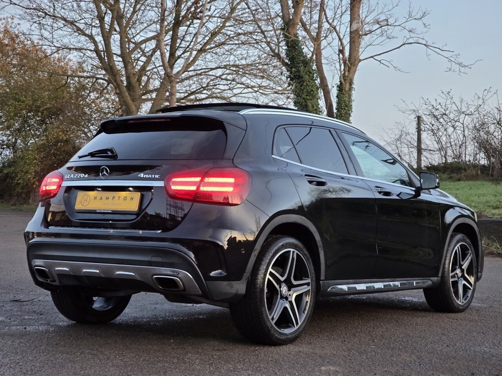 Used Mercedes-Benz GLA 2018 for sale - 76820879: Photo 9