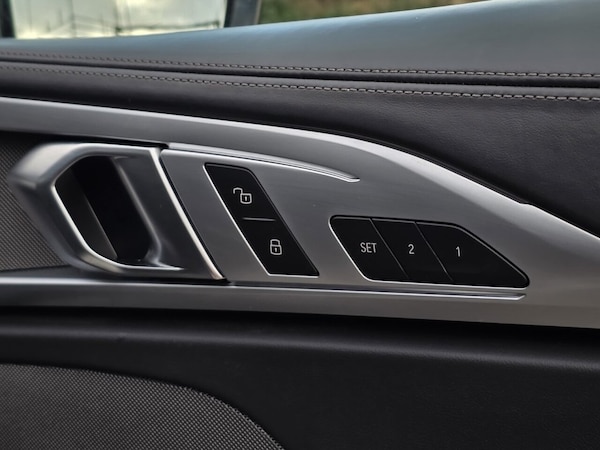 Used BMW 8 Series 2019 for sale - 76216802: Photo 14
