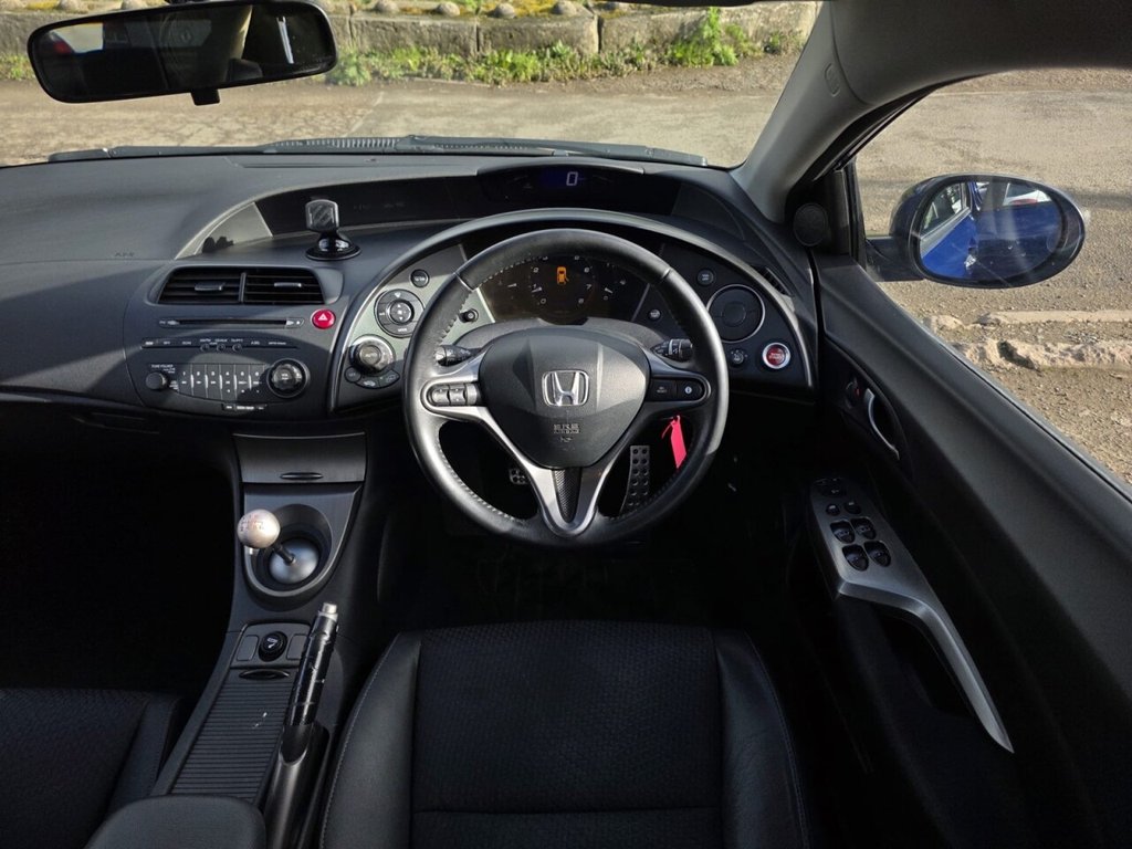 Used Honda Civic 2010 for sale - 78022068: Photo 18