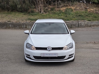 Used Volkswagen Golf 2014 for sale - 75648032: Photo