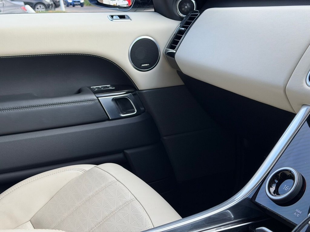 Used Land Rover Range Rover Sport 2019 for sale - 76376063: Photo 28