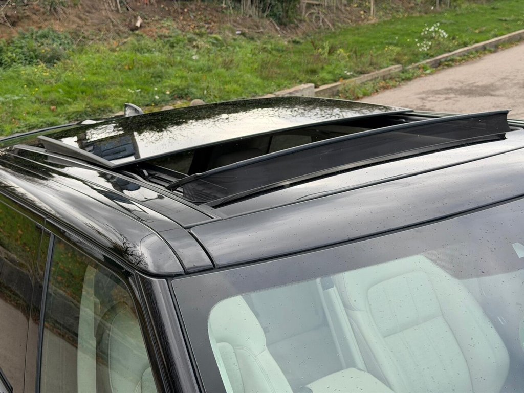 Used Land Rover Range Rover Sport 2019 for sale - 76376063: Photo 32