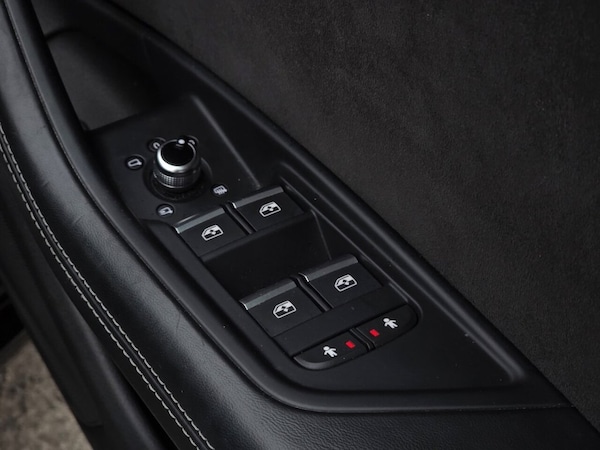 Used Audi RS4 2018 for sale - 76248538: Photo 44