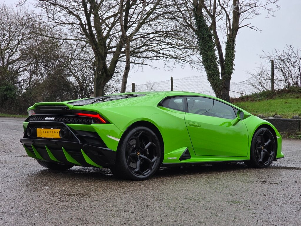 Used Lamborghini Huracan 2020 for sale - 77672689: Photo 11
