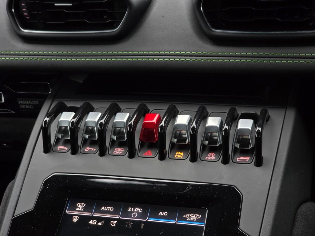 Used Lamborghini Huracan 2020 for sale - 77672689: Photo 29