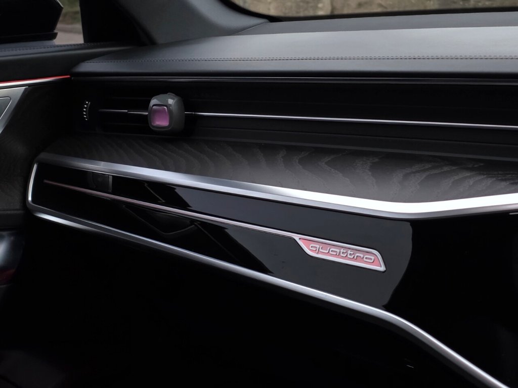 Used Audi RS6 Avant 2020 for sale - 77880116: Photo 22