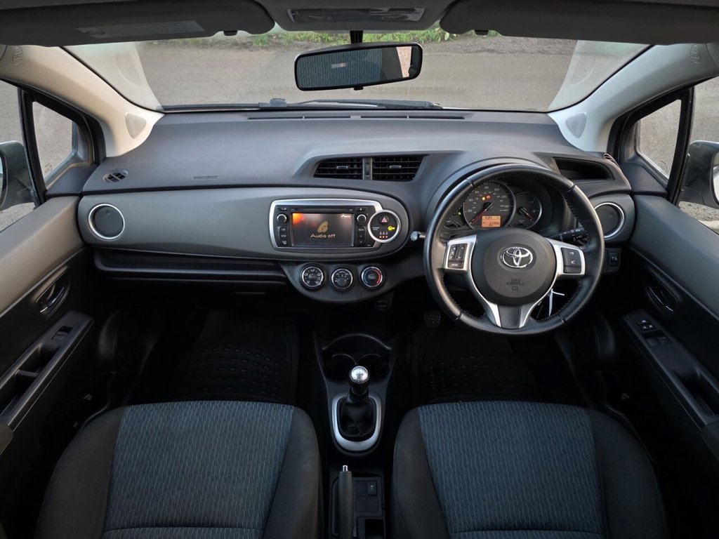 Used Toyota Yaris 2012 for sale - 76820854: Photo 13