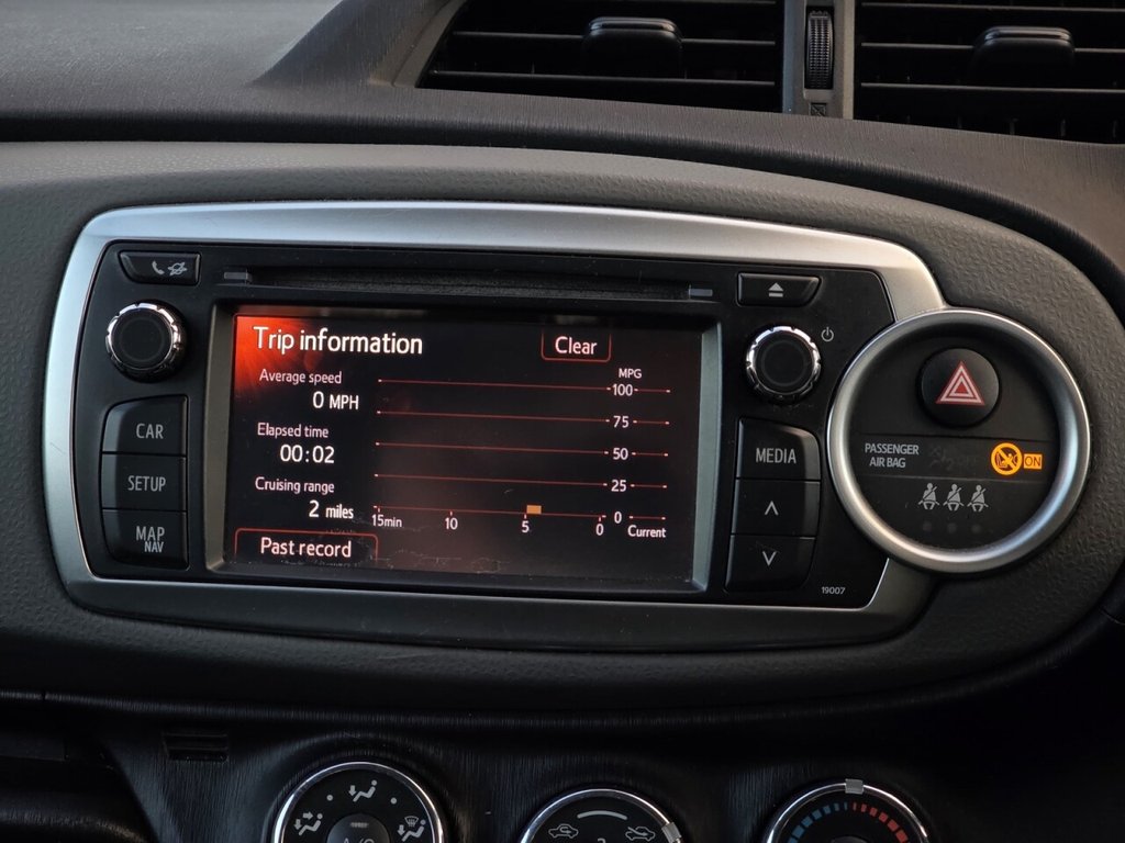 Used Toyota Yaris 2012 for sale - 76820854: Photo 23