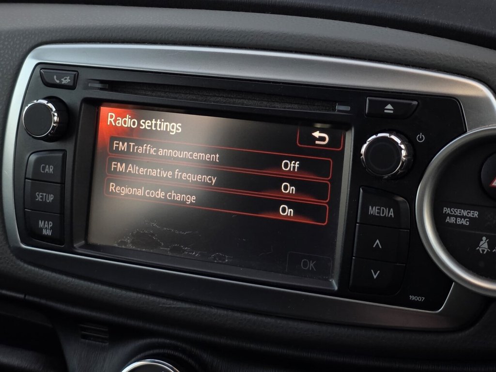 Used Toyota Yaris 2012 for sale - 76820854: Photo 34