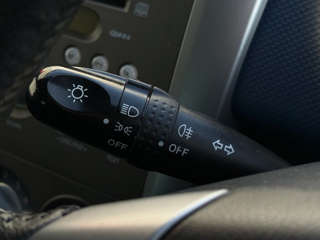 Used Vauxhall Agila 2012 for sale - 76942876: Photo 18