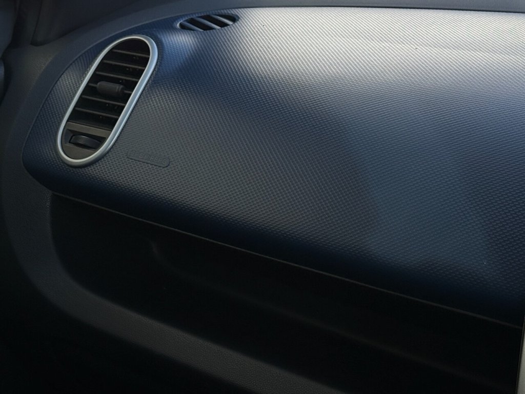 Used Vauxhall Agila 2012 for sale - 76942876: Photo 21