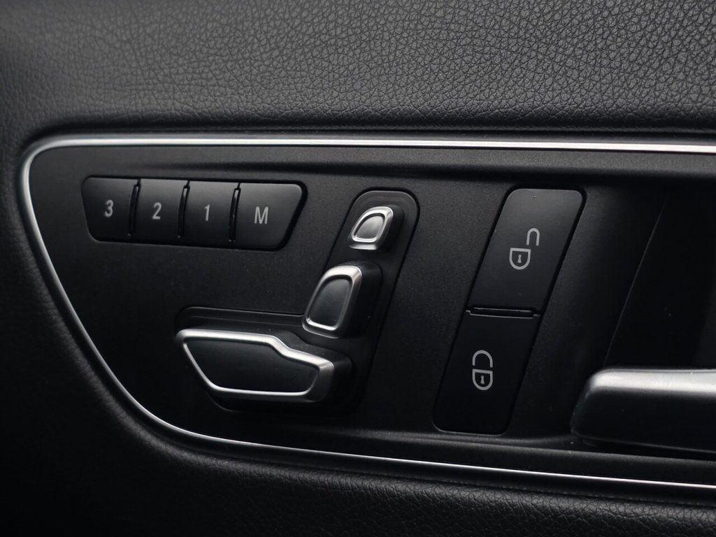 Used Mercedes-Benz GLA 2017 for sale - 76552064: Photo 26