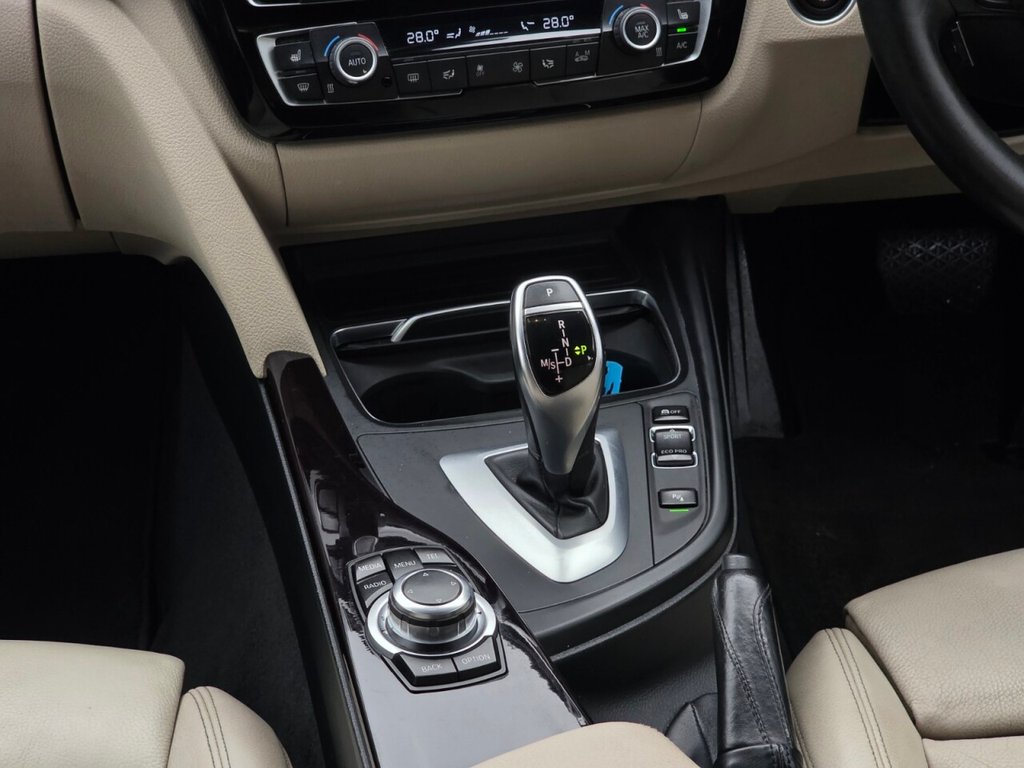 Used BMW 3 Series 2017 for sale - 77779995: Photo 11