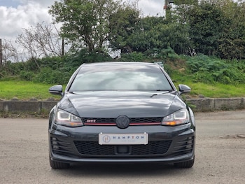 Used Volkswagen Golf 2015 for sale - 78306214: Photo