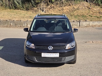 Used Volkswagen Touran 2015 for sale - 75128580: Photo