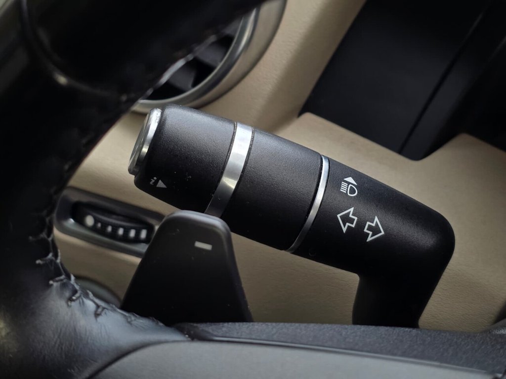 Used Land Rover Discovery 2012 for sale - 76509853: Photo 16