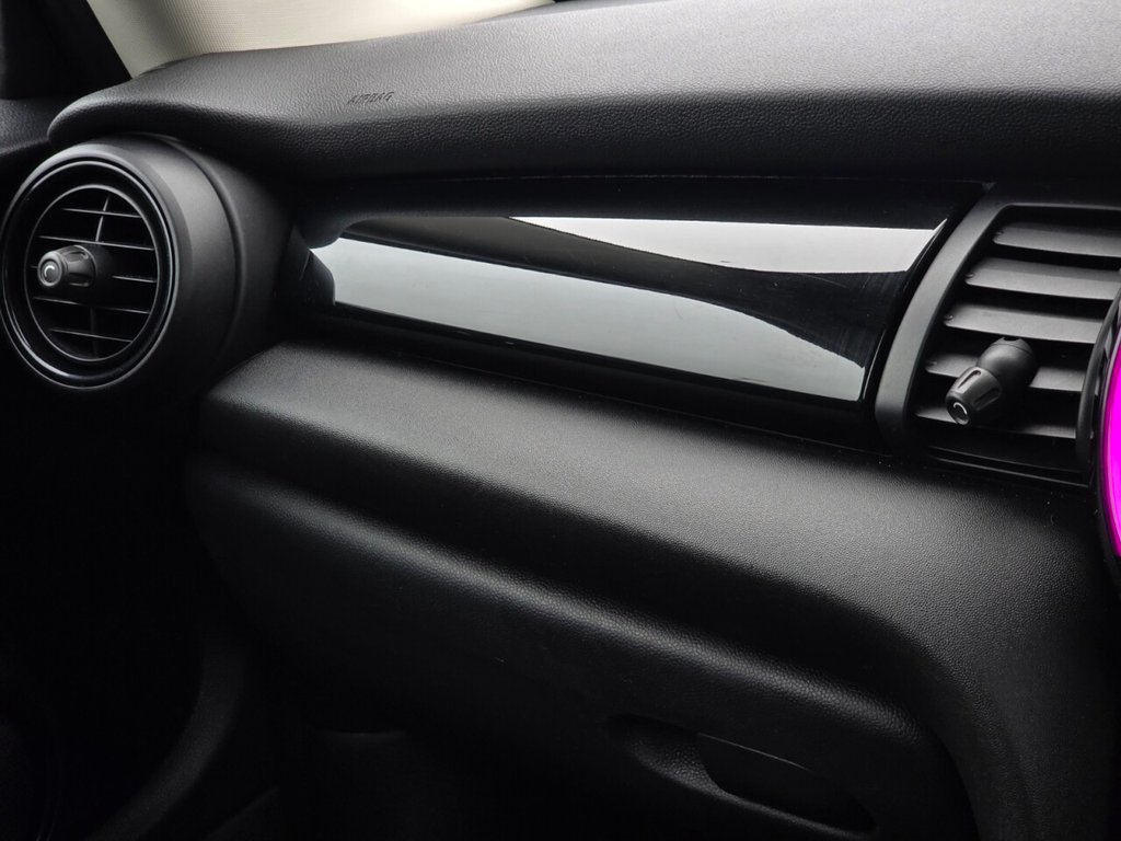 Used MINI Hatch 2018 for sale - 77780817: Photo 31