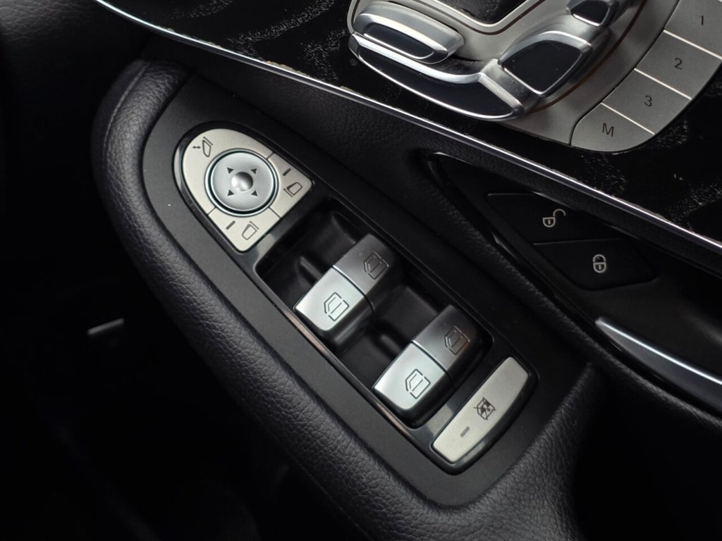 Used Mercedes-Benz GLC 2016 for sale - 77780682: Photo 27