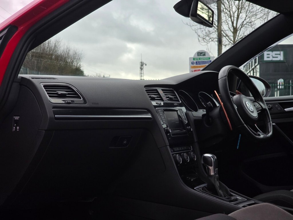 Used Volkswagen Golf 2014 for sale - 77720348: Photo 14