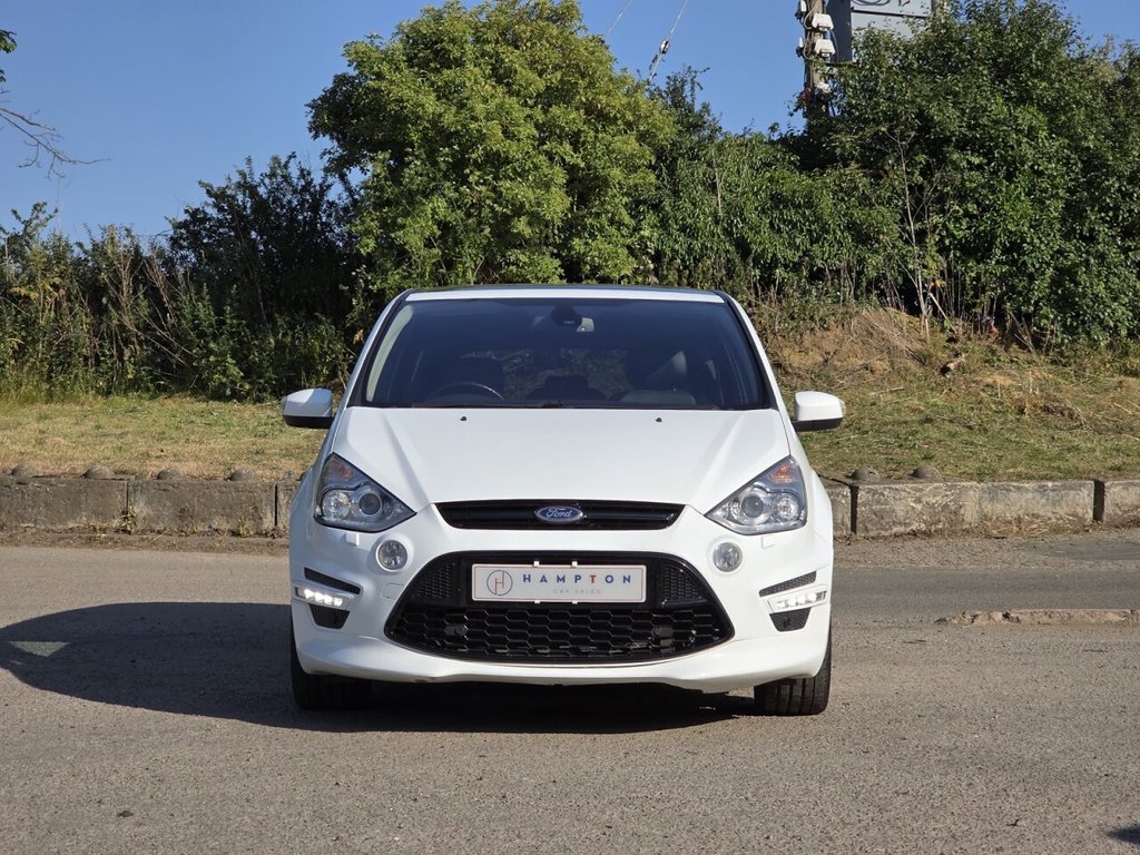 Used Ford S-Max 2012 for sale - 76406495: Photo 2