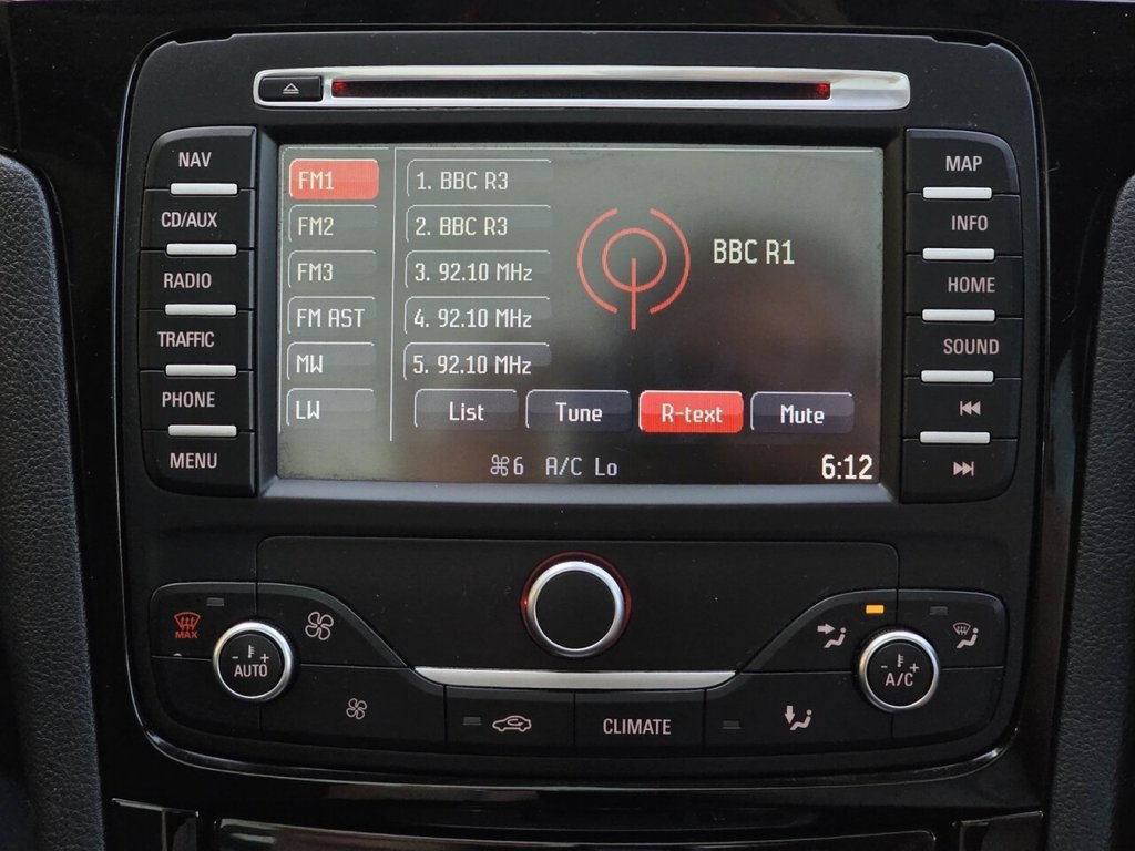 Used Ford S-Max 2012 for sale - 76406495: Photo 29