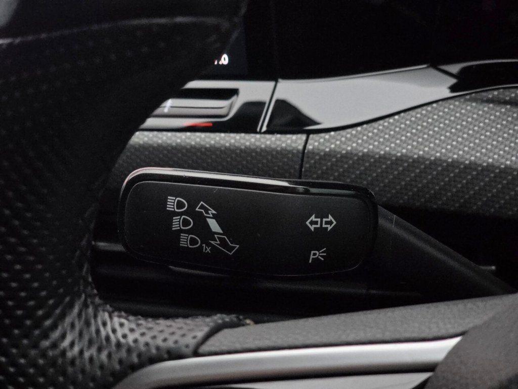 Used Volkswagen Golf 2020 for sale - 77820921: Photo 24