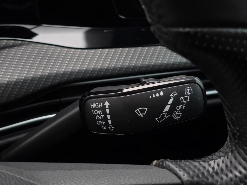 Used Volkswagen Golf 2020 for sale - 77820921: Photo 25