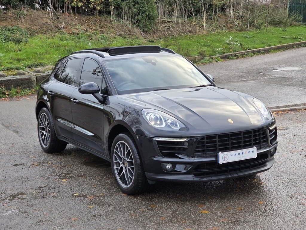 Used Porsche Macan 2018 for sale - 76642250: Photo 2