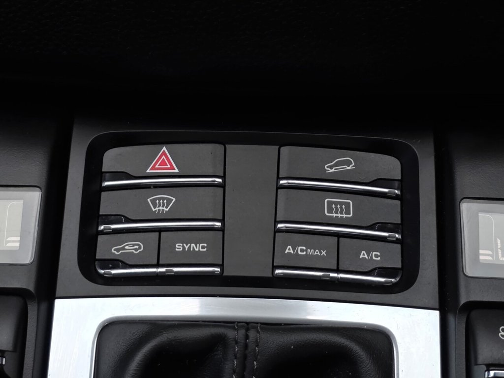 Used Porsche Macan 2018 for sale - 76642250: Photo 22