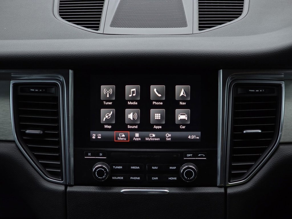 Used Porsche Macan 2018 for sale - 76642250: Photo 24