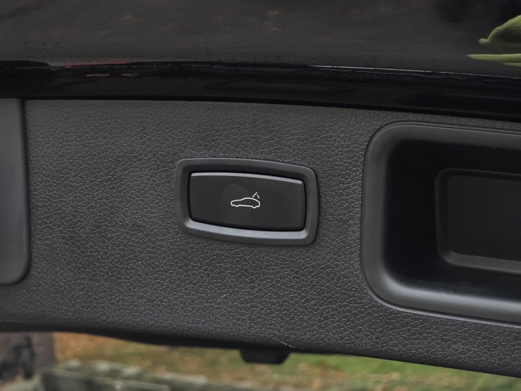 Used Porsche Macan 2018 for sale - 76642250: Photo 43