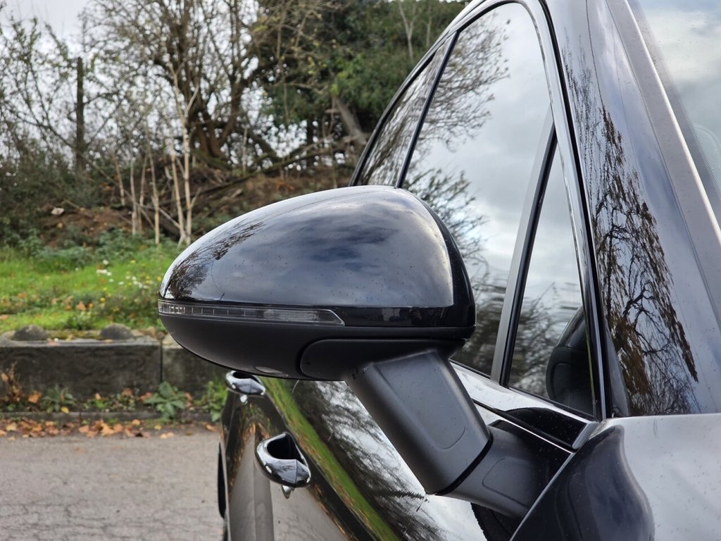 Used Porsche Macan 2018 for sale - 76642250: Photo 47