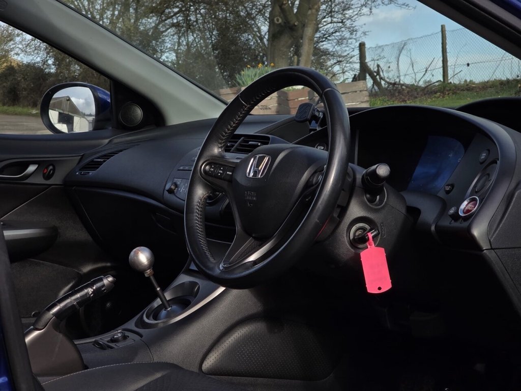 Used Honda Civic 2010 for sale - 78212563: Photo 14