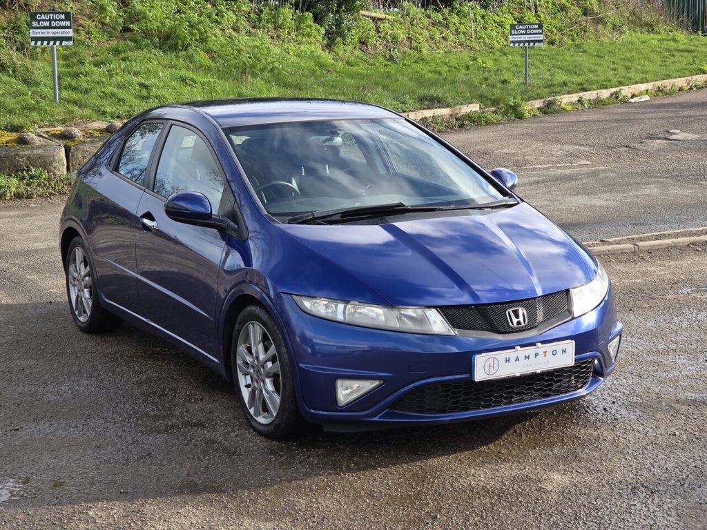 Used Honda Civic 2010 for sale - 78212563: Photo 2