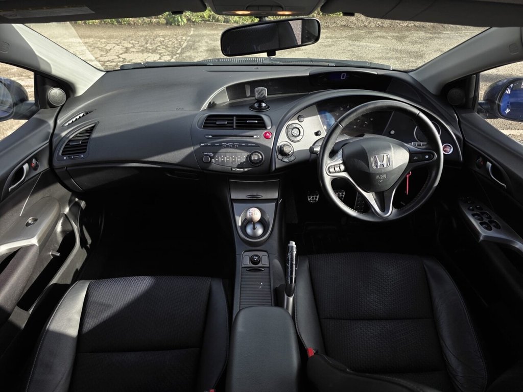 Used Honda Civic 2010 for sale - 78212563: Photo 22