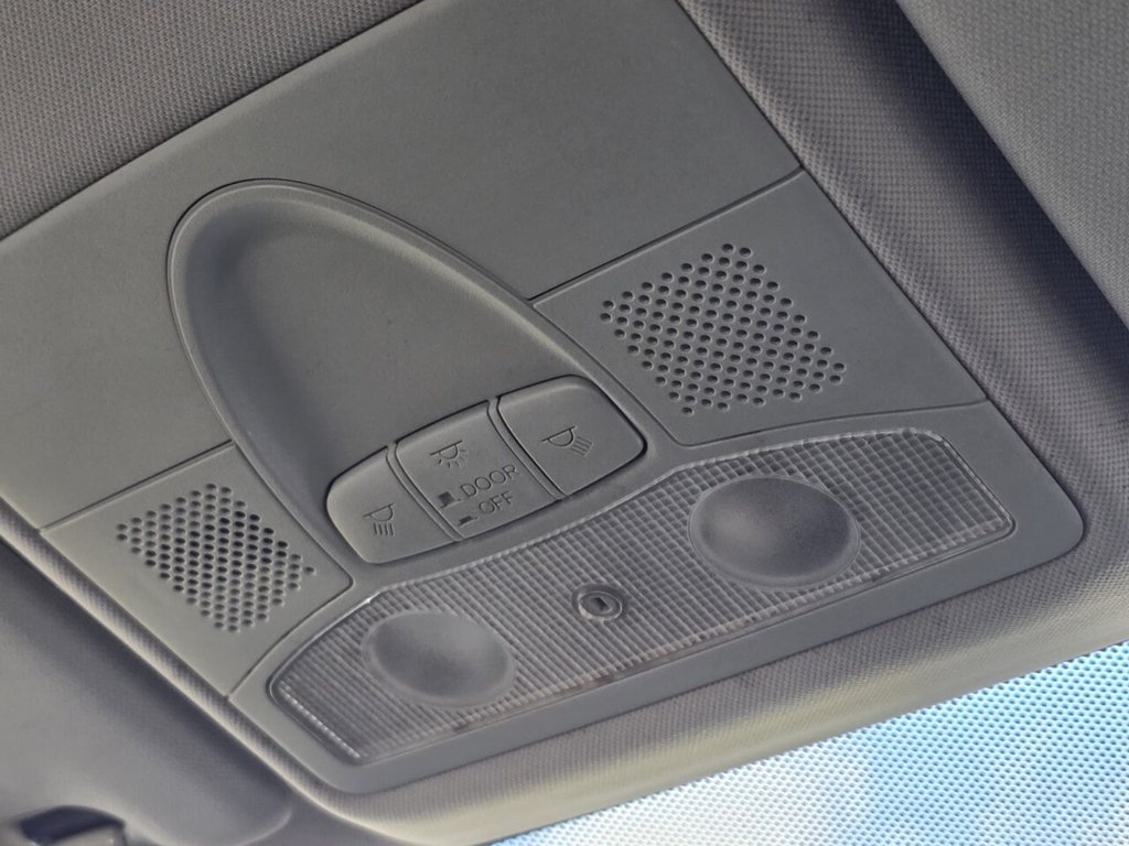 Used Honda Civic 2010 for sale - 78212563: Photo 32